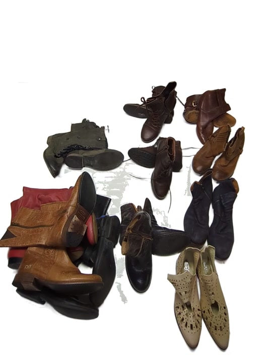 Recycle Leather Boots 11 pcs