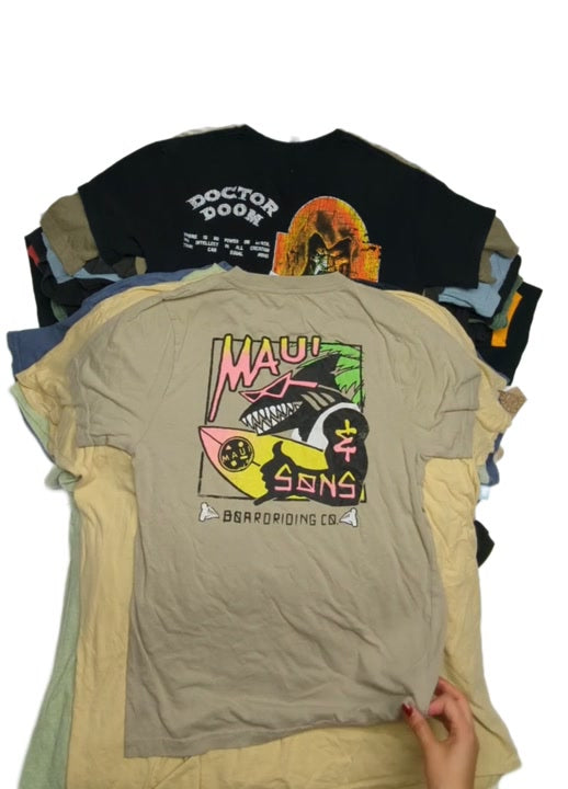 Recycle Surf + Graphic Tees 70 pcs