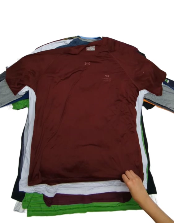 Recycle Under Armour Tees 64 pcs