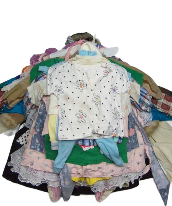 Recycle Vintage Baby & Kids 70 pcs