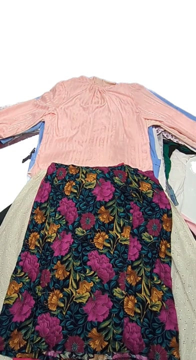 Recycle Vintage Skirts & Blouses 34 pcs