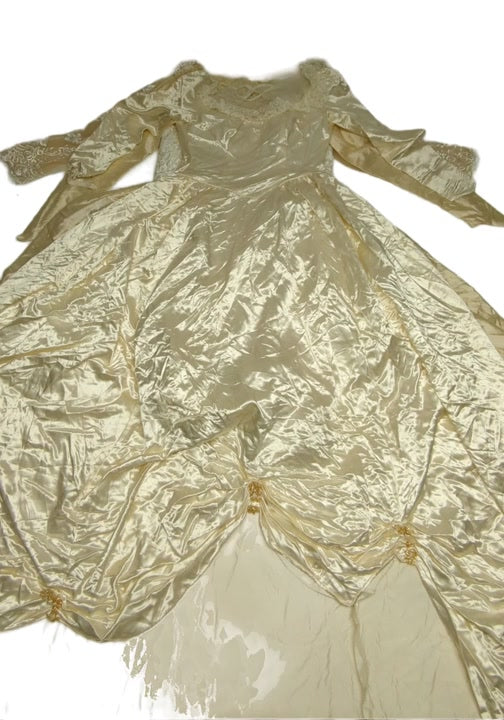 Recycle Wedding Dresses 7 pcs