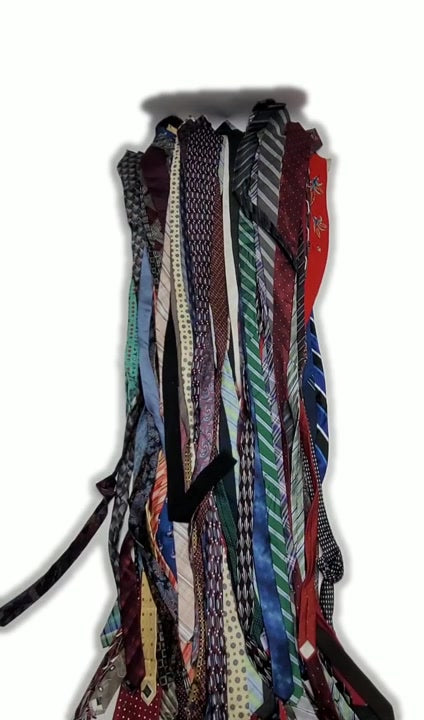 Ties Unsorted 190 pcs