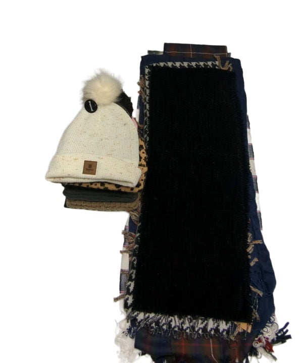 Trendy Hats + Gloves + Scarves 37 pcs