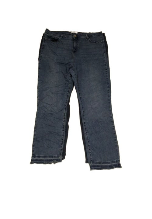 Trendy Plus Size Shorts + Pants + Jeans 31 pcs