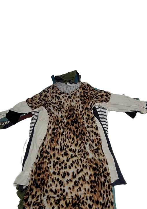 Trendy Weekend Dresses 30 pcs