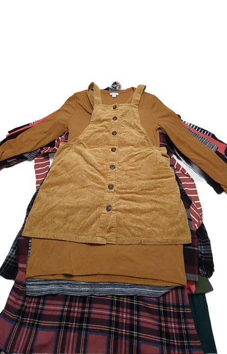 Trendy Weekend Dresses 36 pcs