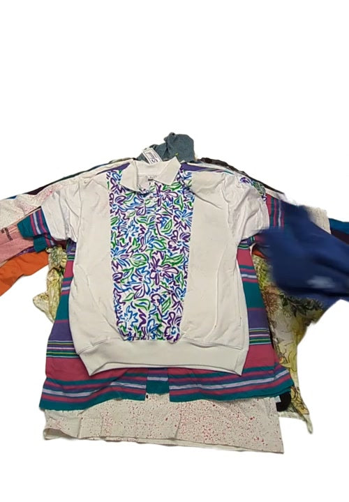 Y2K + Graphic Tees & Tops Unsorted 57 pcs