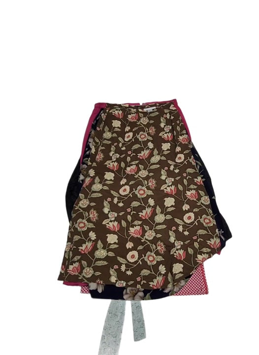 Y2K & More Skirts 56 pcs