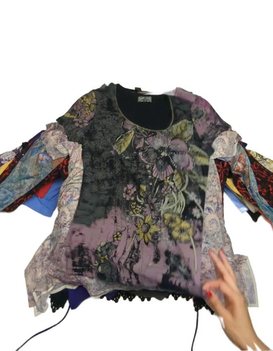 Y2K & More Tees & Tops 69 pcs