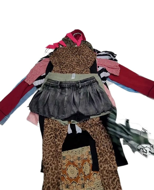 Y2K Vibes 39 pcs